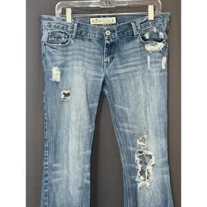 Hollister Women’s Distressed Jeans Size 9L Blue Denim Ripped Y2K Style